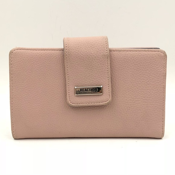 Kenneth Cole Reaction Handbags - Kenneth Cole Pebble Leather Blush Wallet / Clutch